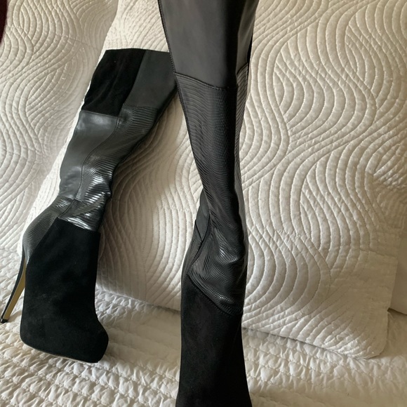 Use one time only very nice for any occasion. - Picture 1 of 3